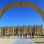 Bed & Breakfast Les Versaillaises Versailles