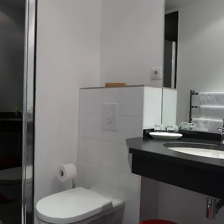 Les Versaillaises 3*