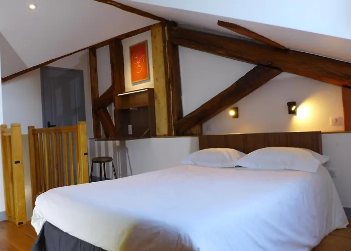 Les Versaillaises Panzió Versailles